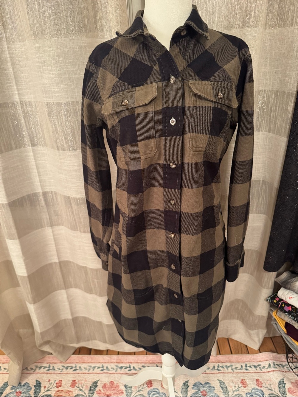 Duluth Plaid Button Down Dress in Olive & Black Size XS